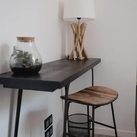 מלון Hotel-restaurant Metis