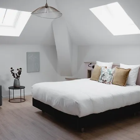 Hotel-restaurant Metis לז הרבייה