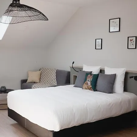 מלון Hotel-restaurant Metis