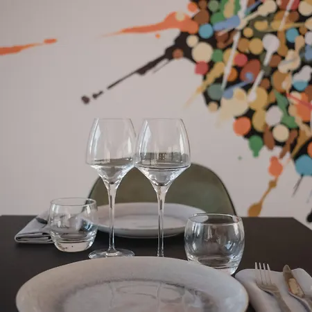 Hotel-restaurant Metis 4* לז הרבייה