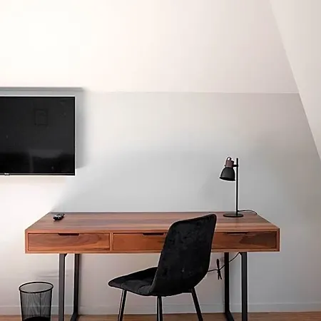 Hotel-restaurant Metis מלון 4*