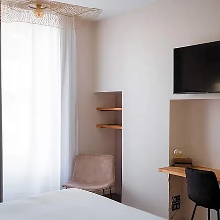 מלון Hotel-restaurant Metis